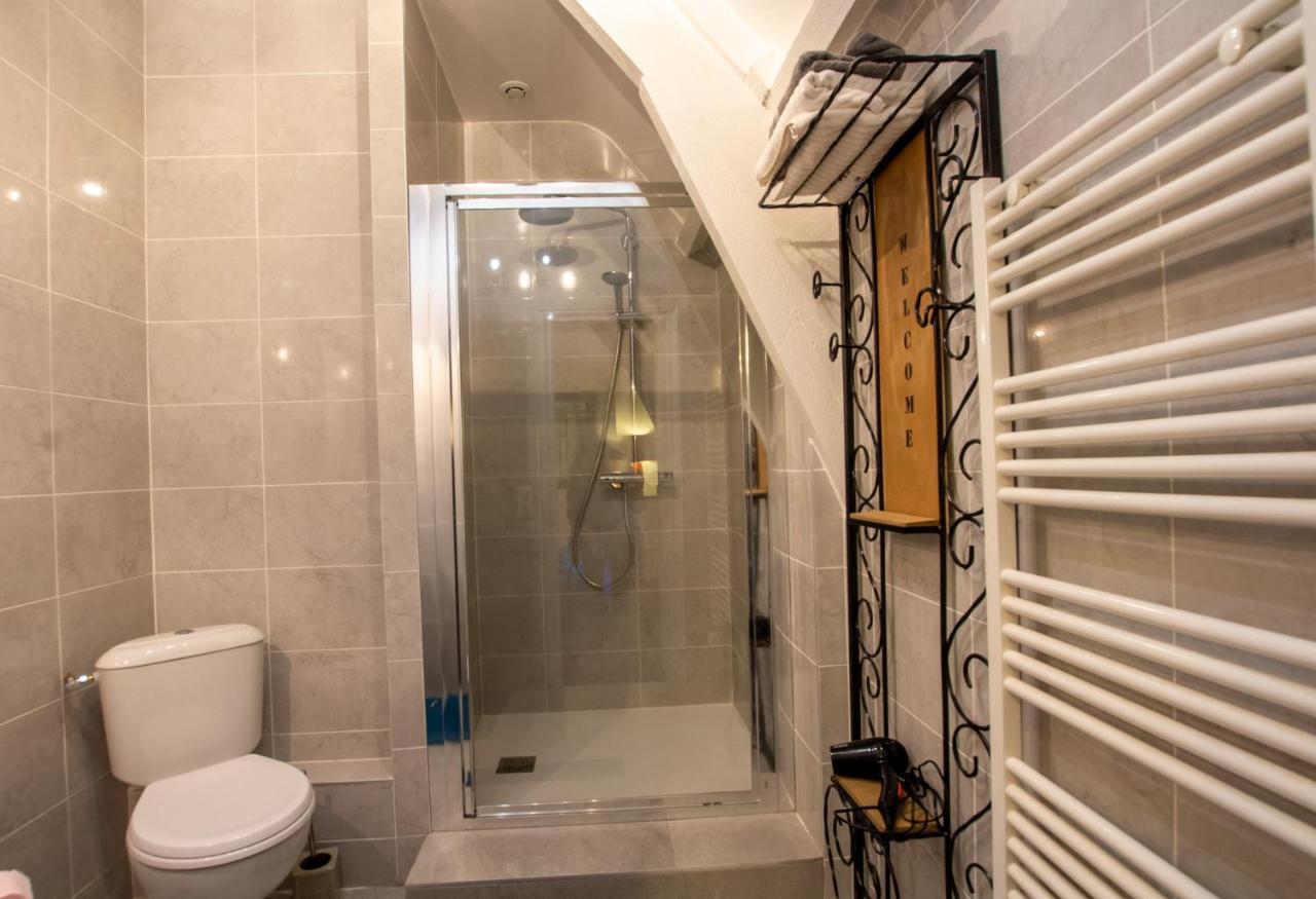 Maison Croix Du Sud. Chambre Fruits De La Passion Saint-Amand-de-Vergt ภายนอก รูปภาพ